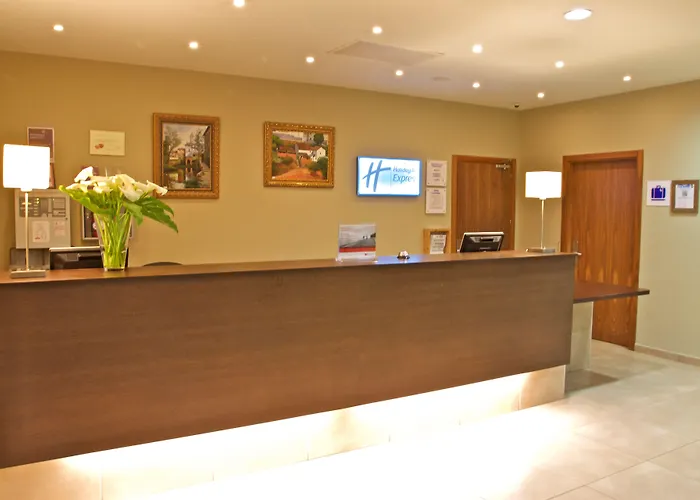 Holiday Inn Express Campo de Gibraltar-Barrios, an IHG Hotel